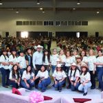 PUERTO PEÑASCO CONSIENTE A SUS REINAS AL CELEBRAR EN GRANDE A MAS DE 1,300 MAMAS EN SU DIA.